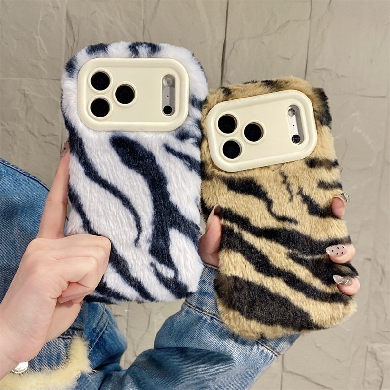 Luksusowe etui na telefon z wz – Apple Iphone 15 recenzja i cena